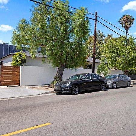 Modern Guest Room Los Angeles Exterior foto
