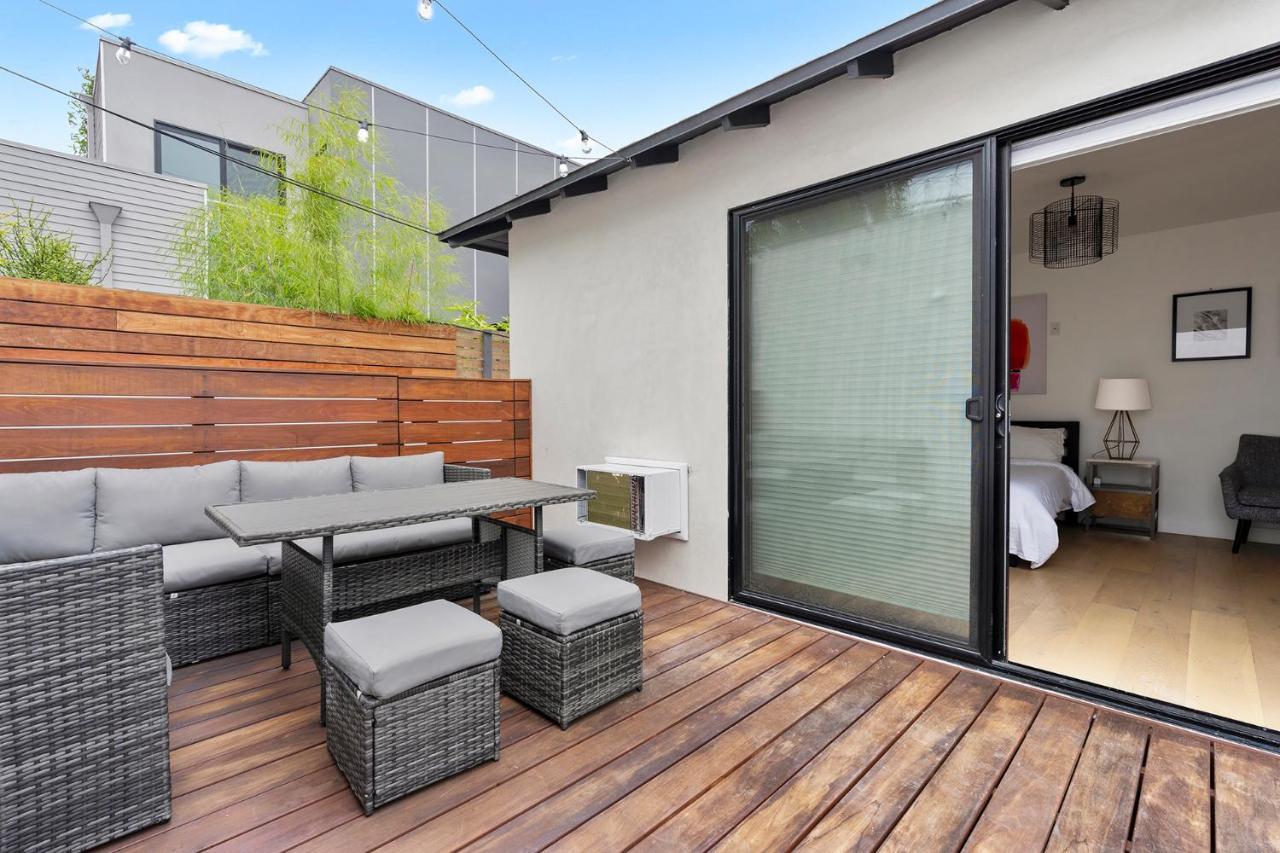 Modern Guest Room Los Angeles Exterior foto