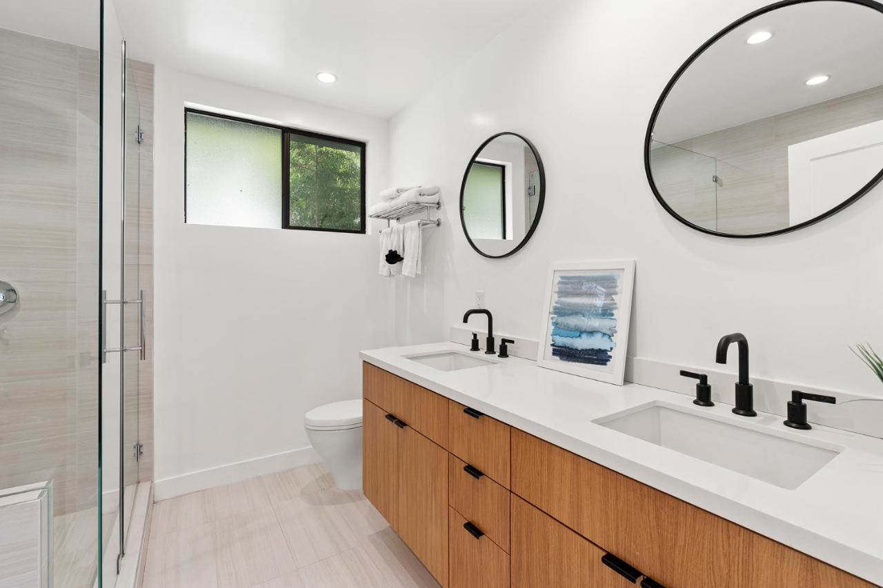 Modern Guest Room Los Angeles Exterior foto